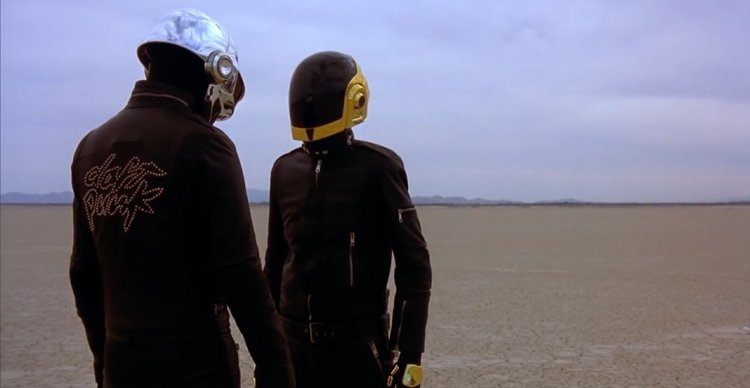 Daft Punk : Le groupe se sépare ! (Vidéo)