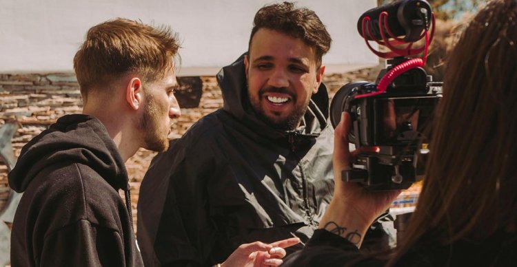 En immersion avec Kofs pour le tournage du clip « Bah Ouais » – L’Inside