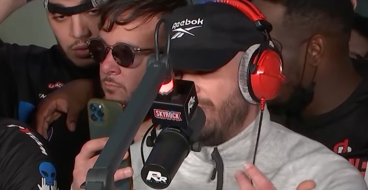 Quand Jul règle ses comptes avec les jaloux dans un freestyle de 15 minutes ! (Vidéo)