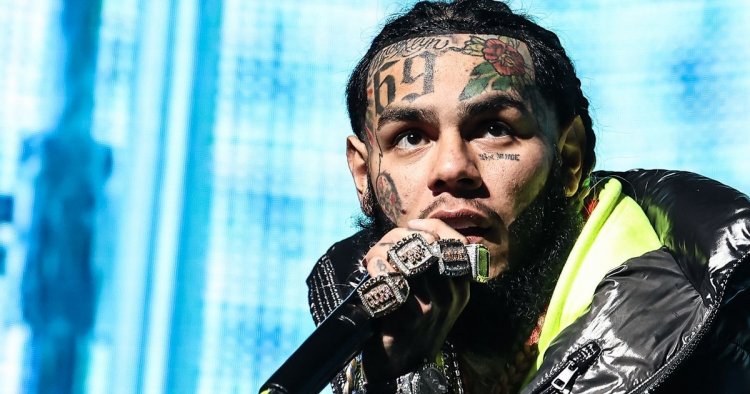 6ix9ine réalise un remix de « Bande Organisée » !