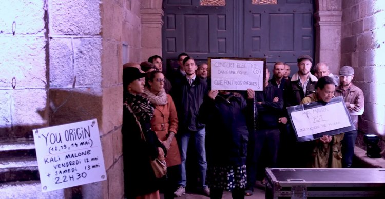 Un festival interdit par des intégristes catholiques !